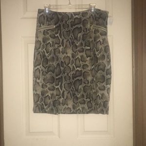 Michael Kors leopard print skirt size 14